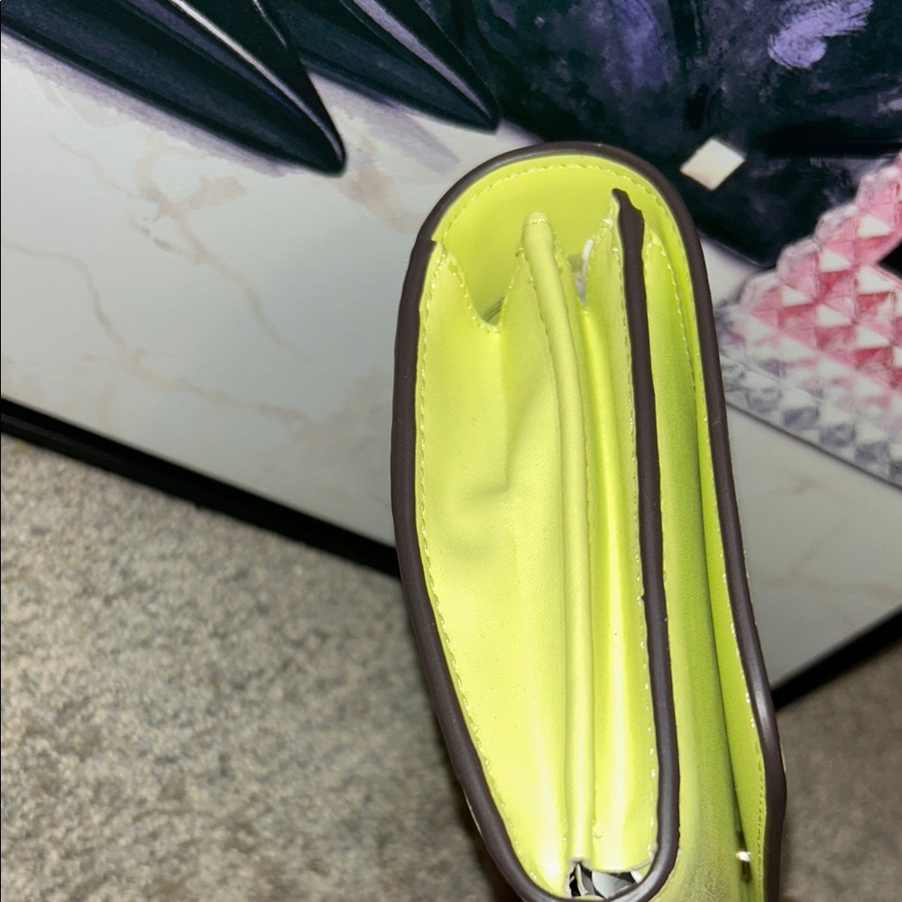 Kate Spade Lemon Yellow Crossbody Bag - Picture 4 of 16